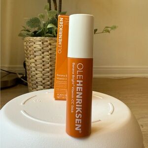 New Ole Henriksen Banana Bright Vitamin CC Stick- $35 retail value